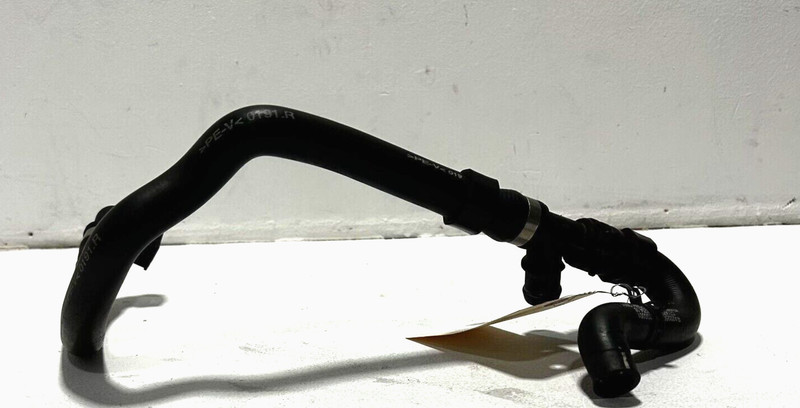 2014 - 2017 MERCEDES S550 W222 LEFT UPPER RADIATOR COOLANT WATER HOSE OEM