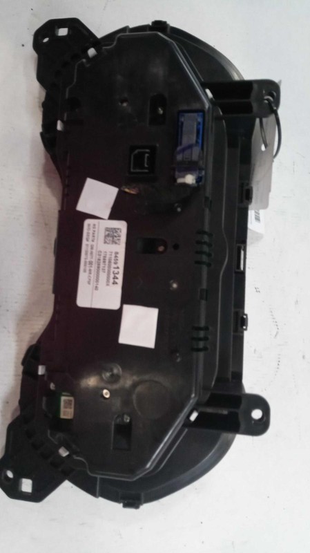 2019 Chevrolet Camaro Speedometer Gauge OEM White 84591344 78K Miles
