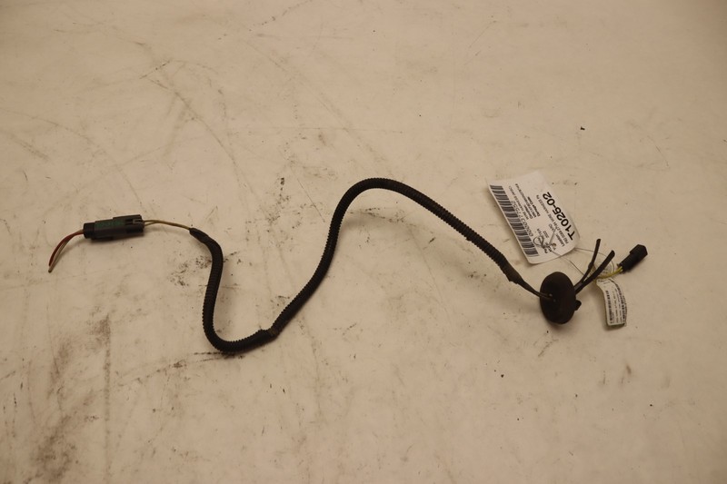 2018-2023 PETERBILT 579 WIRE HARNESS CABLE PASS-THROUGH GROMMET NGP OEM