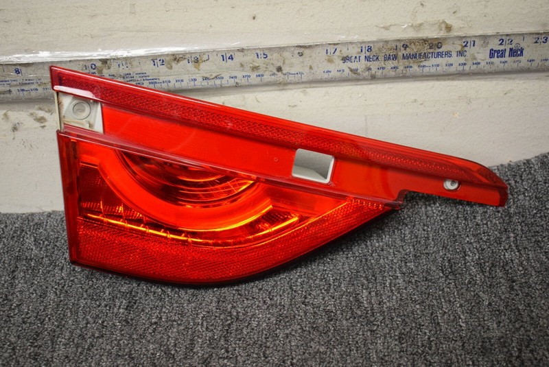 2017-2019 JAGUAR XF LEFT SIDE INNER TAIL LIGHT FACTORY OEM
