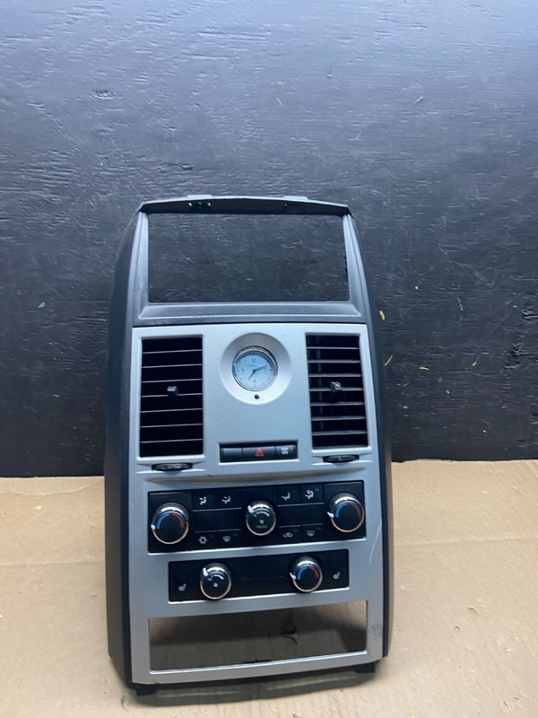 2008-2010 Dodge Grand Caravan Radio Bezel Climate Control Heat AC Heater t1940 D
