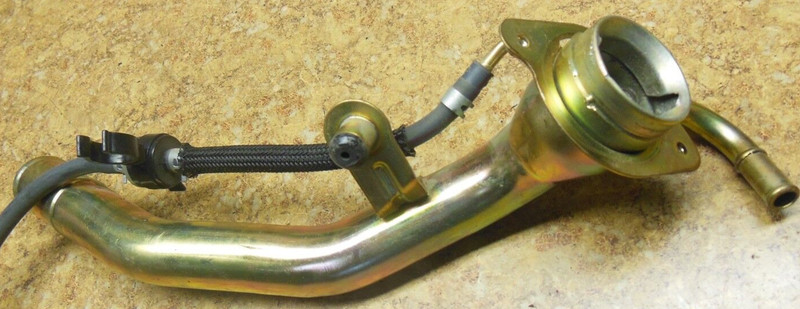 2005 Suzuki AN650 Burgman AN 650 Scooter Fuel Gas Tank Pipe Tube Filler Neck 05