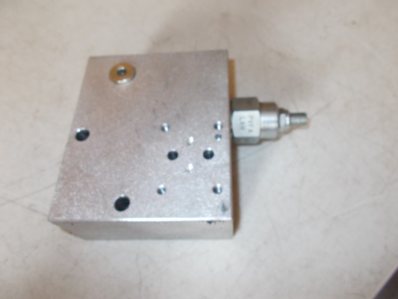 Aluminum Manifold Block 240 OBW 0VFA LAN NEF0891 *FREE SHIPPING*