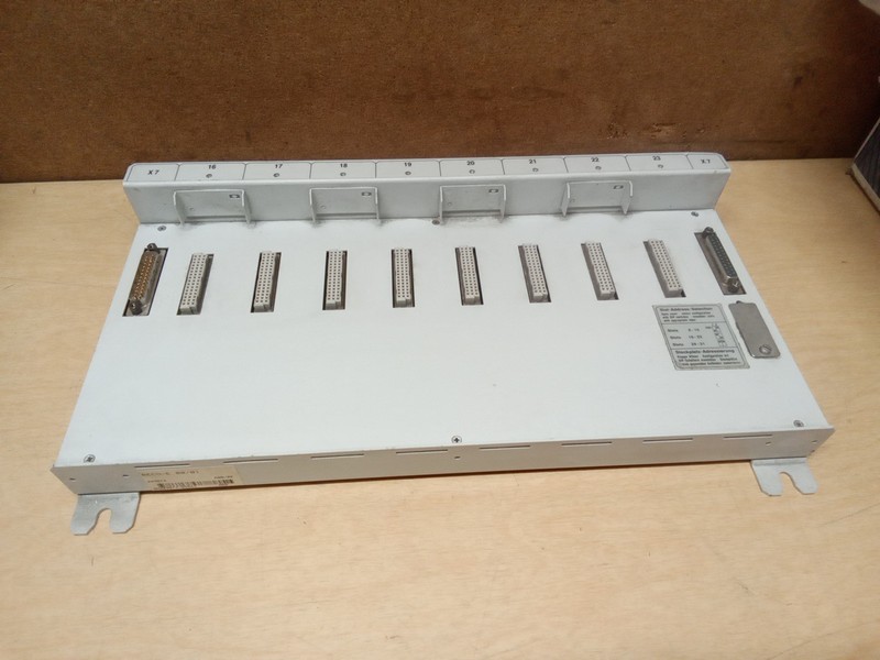 Indramat RECO-E 00/01 243074 8 Slot Expantion Rack