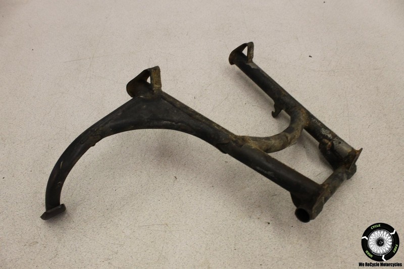 1984 Honda V65 Magna Vf1100c Center Main Stand Support VF 1100 84