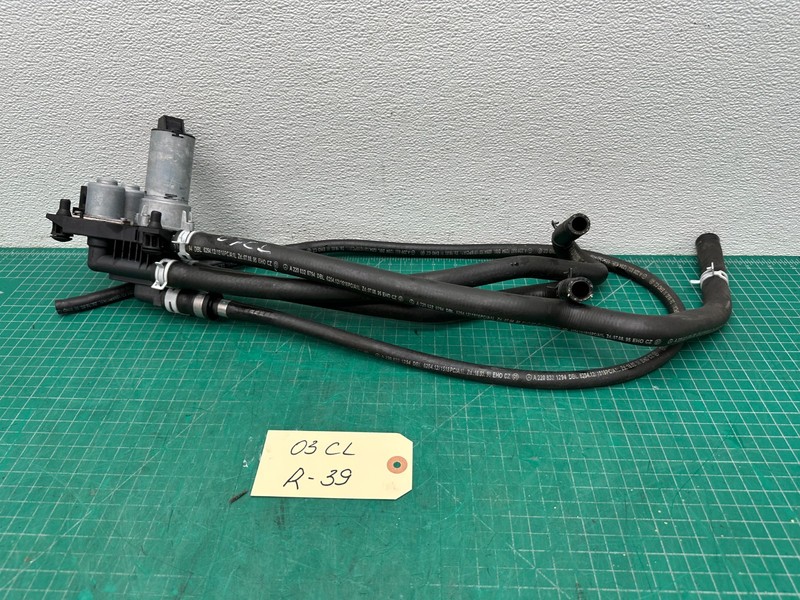 00-06 Mercedes CL500 C215 HEATER CONTROL VALVE AUXILIARY WATER PUMP W/ HOSE OEM