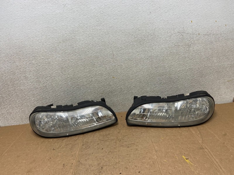 1997 to 2003 Chevrolet Malibu Left+Right Side Headlights AA2678 PS