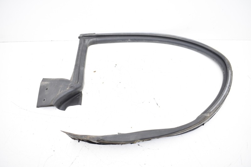 2009 Nissan 370Z Coupe Right Side Door Weather Strip Rubber Seal OEM KW41