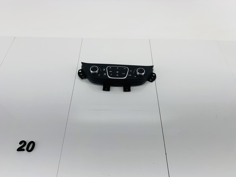 20-24 CHEVROLET EQUINOX CENTER DASH INSTRUMENT PANEL HVAC SWITCH BUTTON OEM