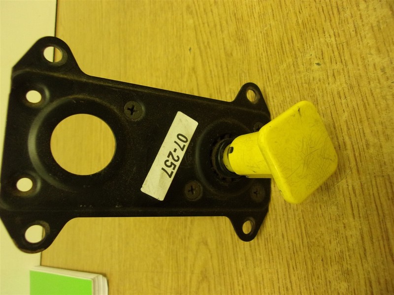 International 2014412C91 Bendix Paystar Brake valve Switch Assembly