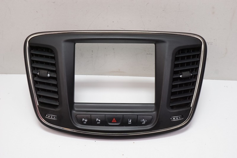 CHRYSLER 200 Center instrument Panel Bezel Dash Air Vent 8.4" OEM 2015 2016