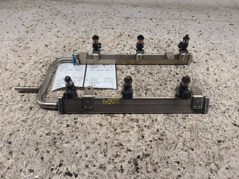 Ford Edge Fuel Injector Rail W/ Fuel Injectors 3.5L VAT4E9F797GA OEM 2013