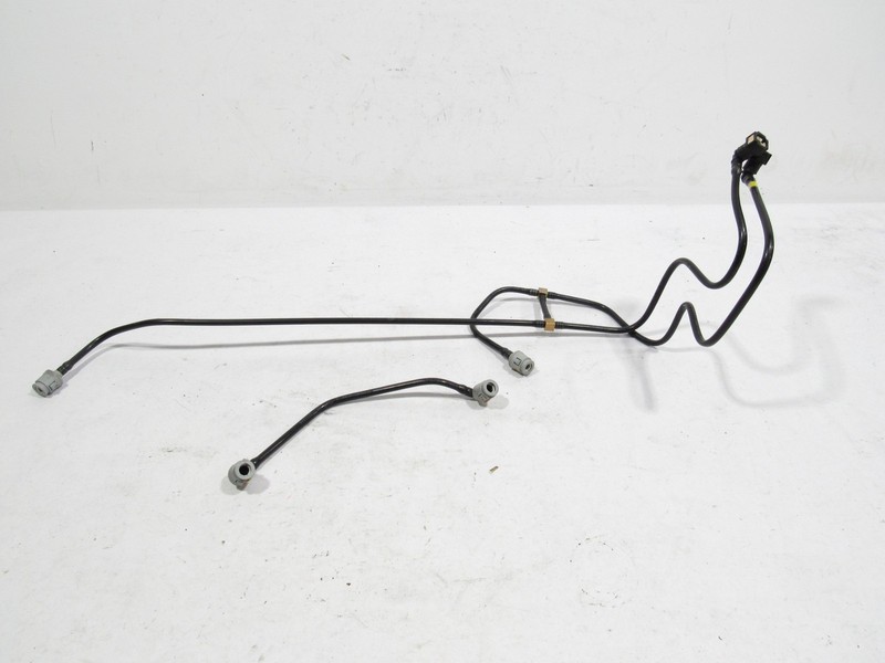 02-06 Maserati Coupe GT 2004 Fuel Pipe Line Tube Hose Set ;