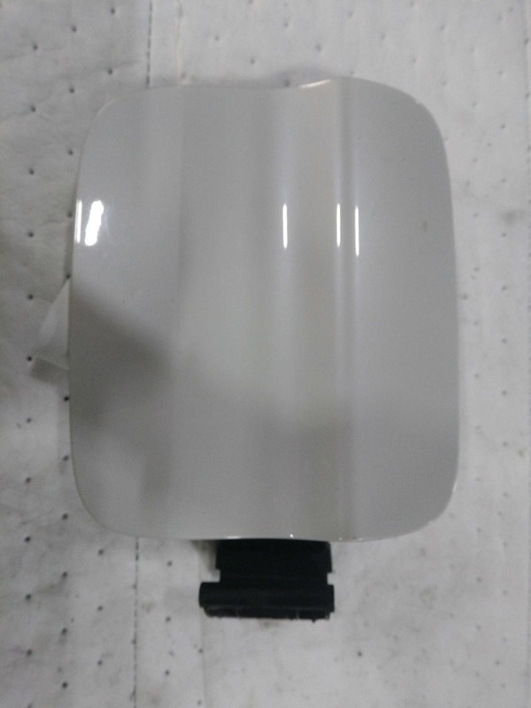 2015 BMW X5 Fuel Filler Door White Used OEM 2153781 126K Miles