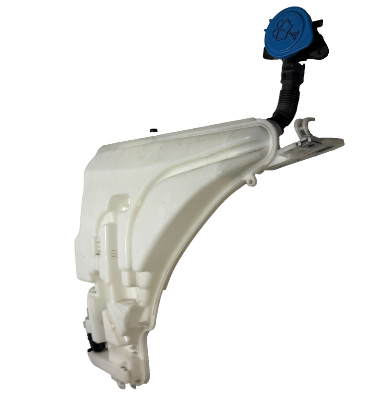 📌2012-2018 BMW 320i 328i F30 WINDSHIELD WASHER FLUID RESERVOIR TANK OEM