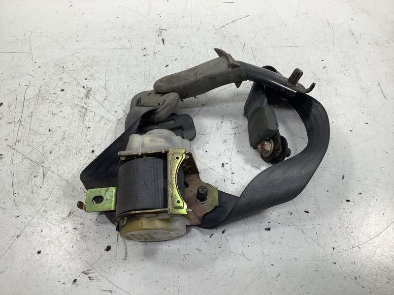 99-04 Honda Odyssey 3rd Row Right Seat Belt Gray OEM