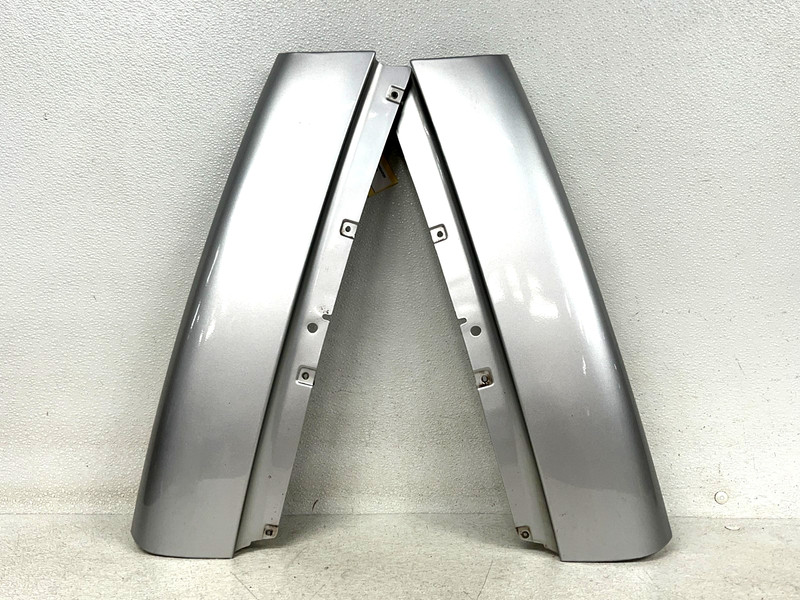 ⭐2003-2017 LINCOLN NAVIGATOR REAR LEFT/RIGHT QUARTER PILLAR MOLDING OEM LOT2703