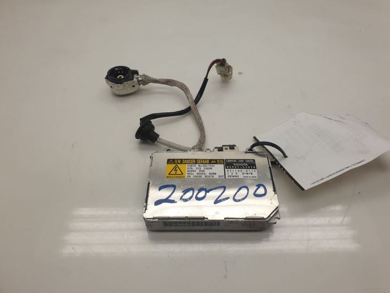 04-10 TOYOTA SIENNA HEADLAMP CONTROL MODULE ECM ASSEMBLY