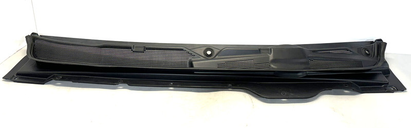 ✅ 2019 - 2024 RAM 1500 FRONT WINDSHIELD WIPER TOP COWL TRIM OEM 68299451AD
