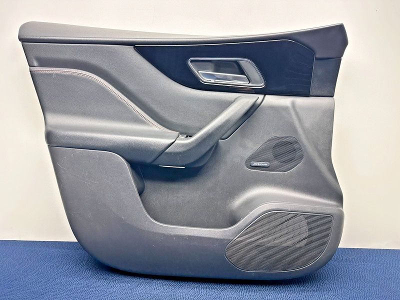 17-20 Jaguar X761 F-Pace Front Left Driver Side Interior Door Panel Trim Cvr OEM