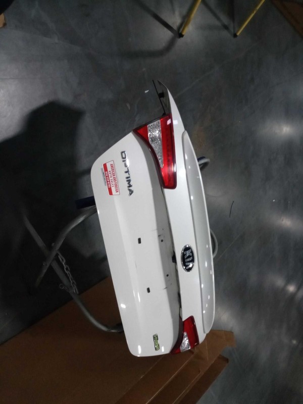 2013 KIA Optima Deck Lid Trunk Lid White OEM 692002T080 140K Miles