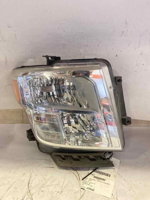 Headlamp Assembly NISSAN TITAN Right 17 18 19
