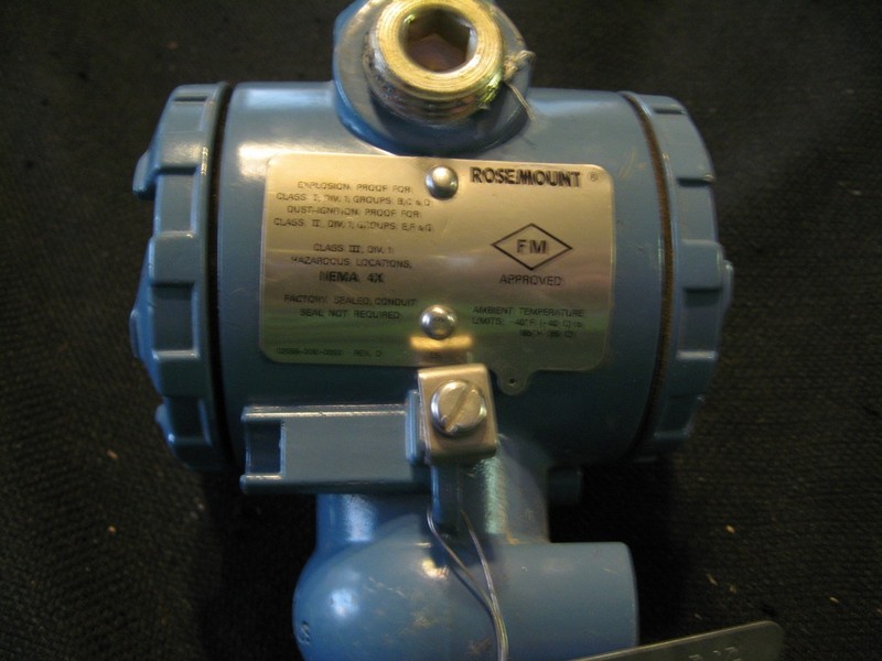 Rosemount G4M22A1T1E5 Explosion Proof Temperature Transmitter 4000 PSI