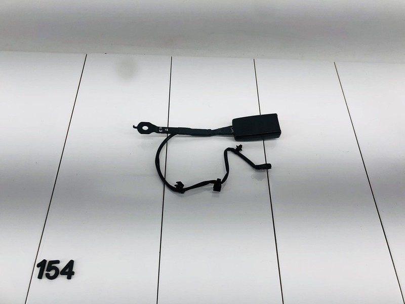 09-17 AUDI Q5 FRONT RIGHT PASSENGER SIDE SEAT BELT TENSIONER BUCKLE OEM