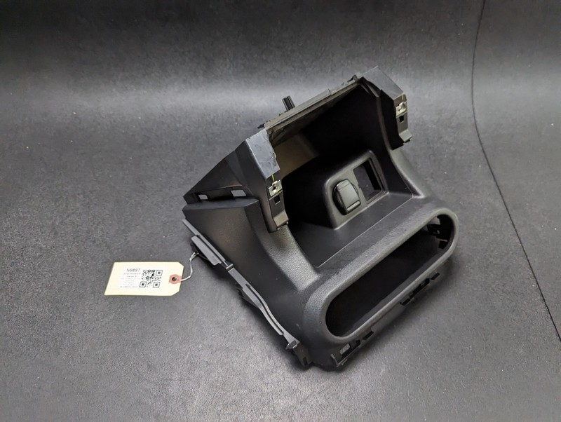 Dashboard Center Lower Trim Panel 2020 Nissan Versa 68922-5EF2A 2021 2022 2023