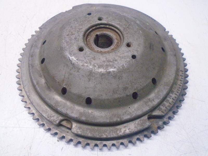WA4 Johnson Evinrude 85 hp 100 hp 125 hp flywheel 0581006