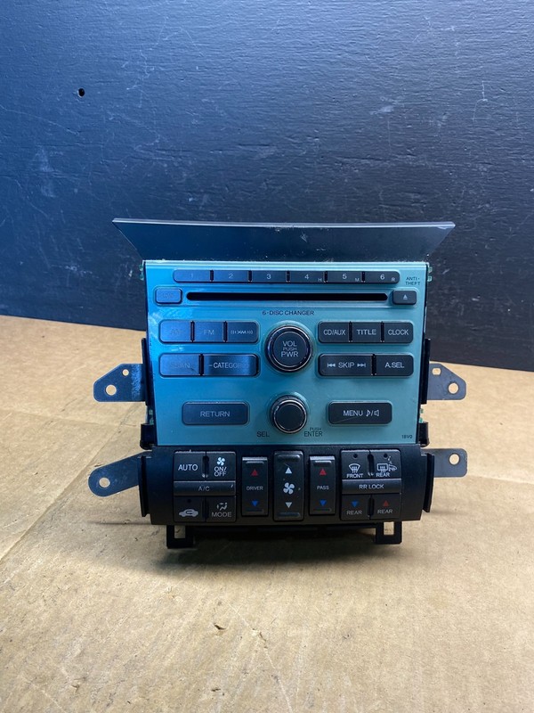2009 to 2011 Honda Pilot AM FM CD Audio Radio Player Climate Control AD3609 DG
