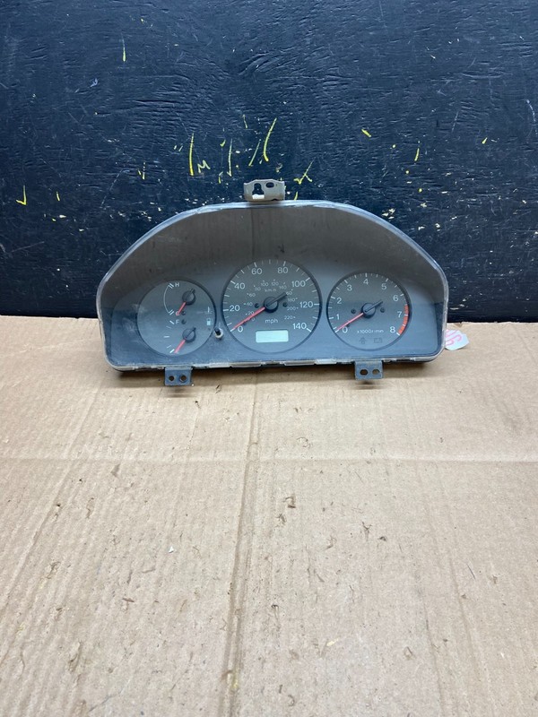 2001 to 2003 Mazda Pprotege Speedometer Cluster Sedan AA8108