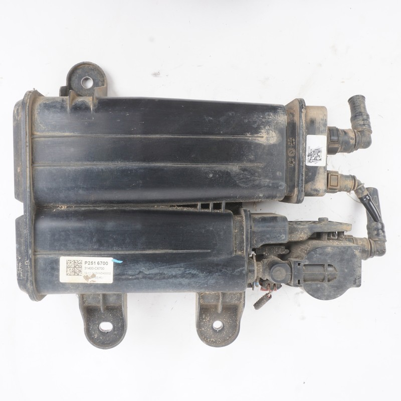 2019 2020 Kia Sorento 3.3l Fuel Vapor Charcoal Canister 31400-C6700 OEM