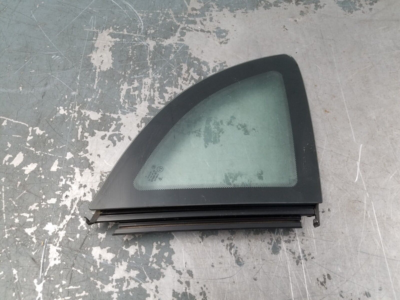 2007 Porsche Cayman S 987 Right Rear Quarter Glass #3075 G2