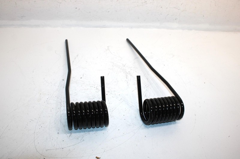 96 Polaris Xlt Oem Rear Skid Spring Set 7041395-067 7041394-067 SP13