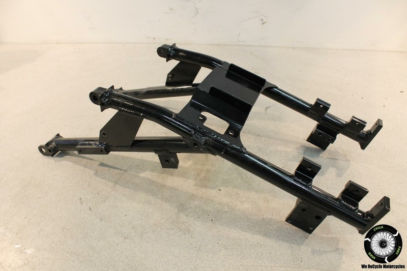 2002 Kawasaki Concours 1000 ZG1000 REAR BACK FENDER SUPPORT FRAME SUBFRAME ZG 02