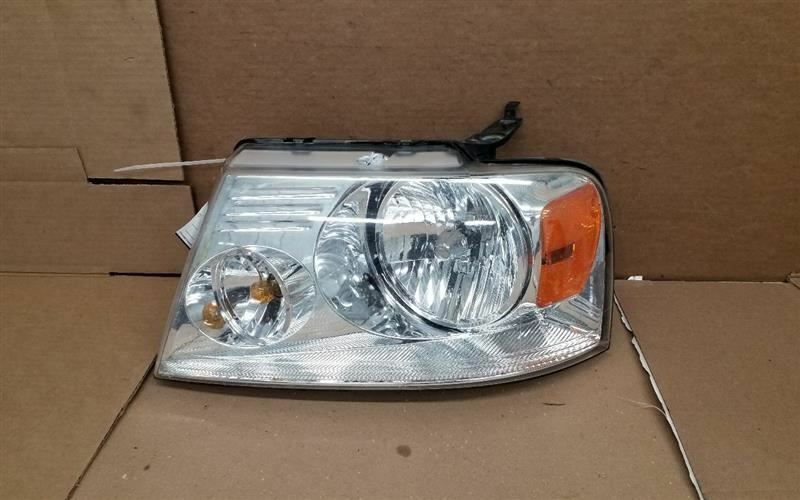 Driver Headlight Bright Background Fits 04-08 FORD F150 PICKUP 235998