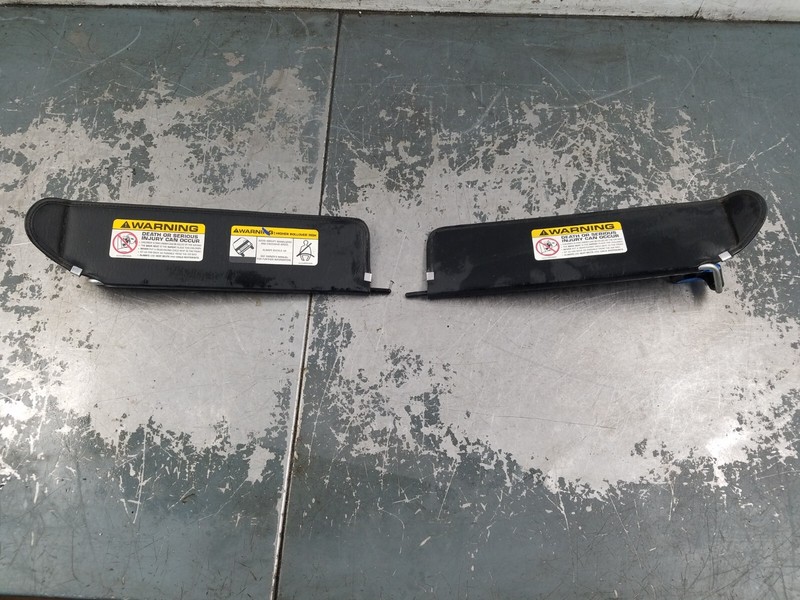 2004 Jeep Wrangler TJ Rubicon 4x4 Sun Visors #4242 VV3
