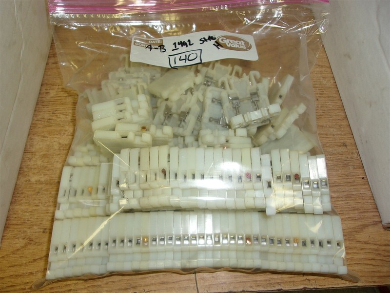 Allen Bradley 1492 Style H Terminal Blocks Lot of 140 *FREE SHIPPING*