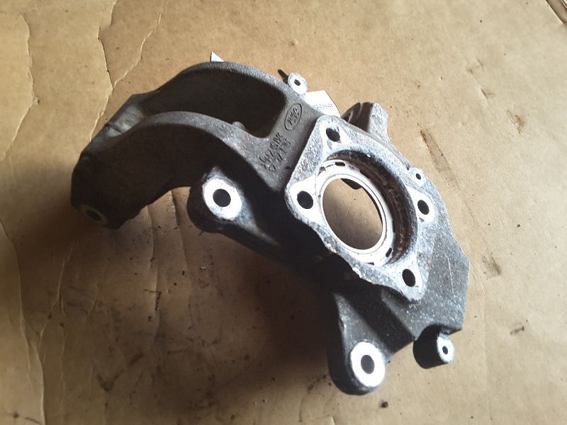 L FRONT SPINDLE/KNUCKLE FITS 05-07 FIVE HUNDRED 170338