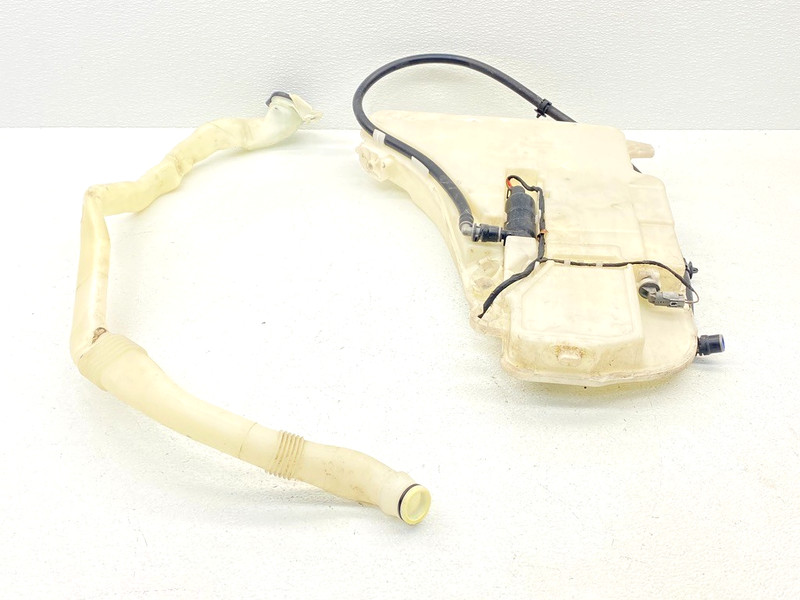 13-15 BMW 740I F01 WINDSHIELD WASHER FLUID RESERVOIR TANK W/ PUMP NECK OEM A0.47
