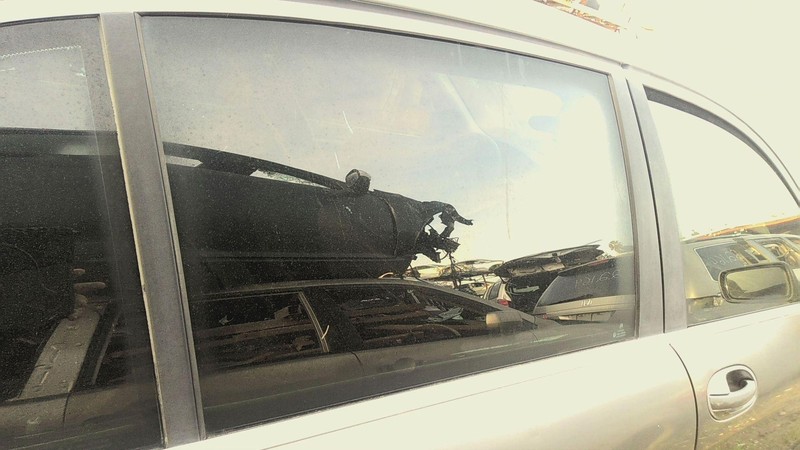 Rear Door Glass/window BMW 745Li Right 02 03 04 05