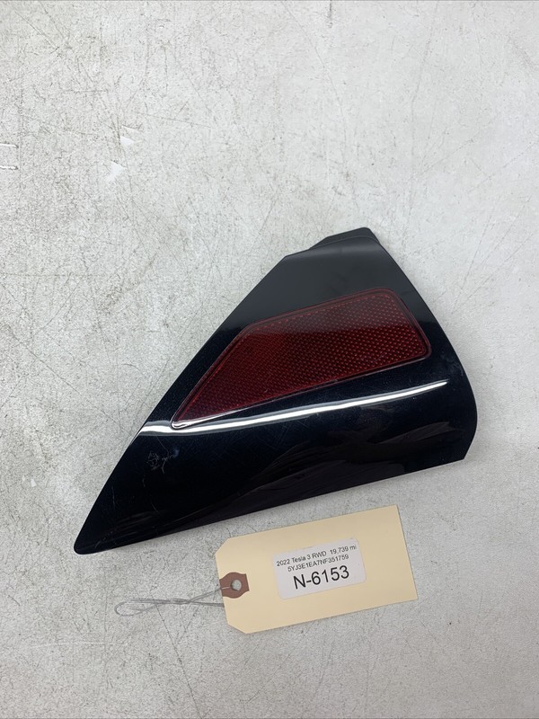 2019-2023 TESLA MODEL Y/3 REAR RIGHT REFLEX LIGHT 1518783-00-A 6153 B160