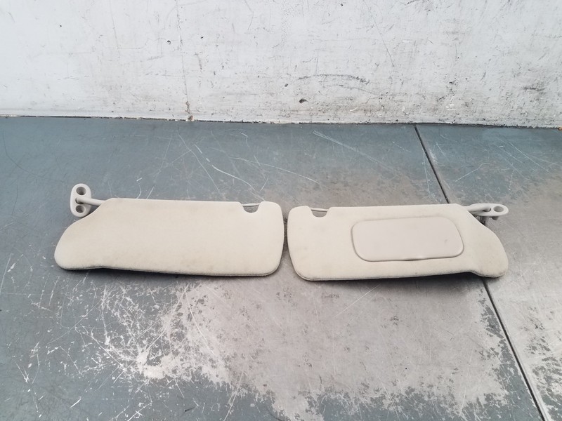 2001 Dodge Dakota R/T Xcab Sun Visors #3949 LL7