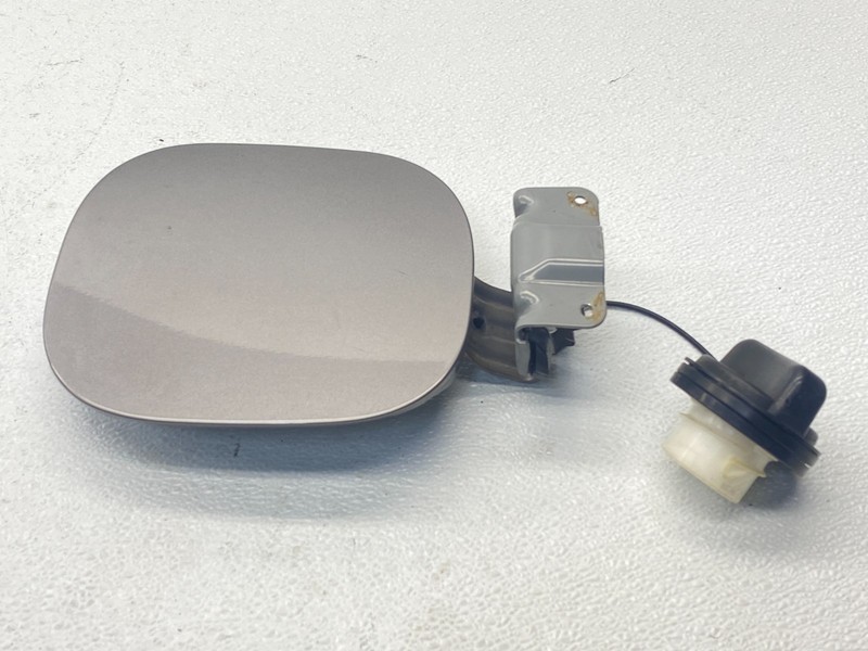 09-12 INFINITI FX35 FUEL GAS TANK FILLER DOOR LID COVER W/ CAP GRAY OEM A0.48