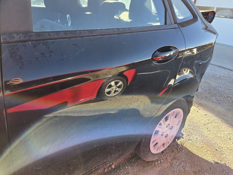 Driver Rear Side Door 4 Door Sedan Manual Window Fits 16-19 FIESTA 3578346