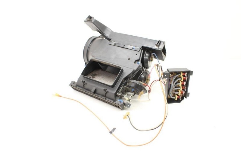 1984-1989 Chevrolet Corvette 5.7L Heater AC Defroster with Housing 14091038