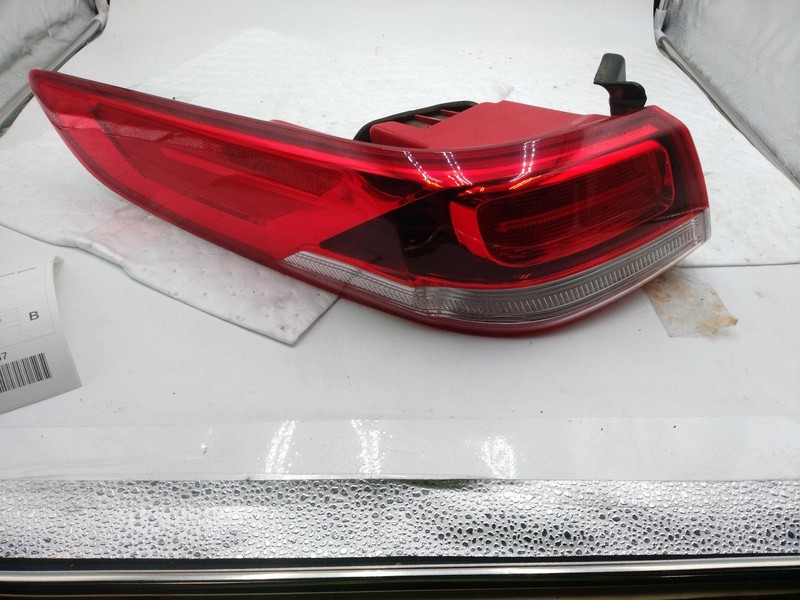 2016 KIA Optima Left Tail Light Assembly White - Scuffed Lens, 111k Miles