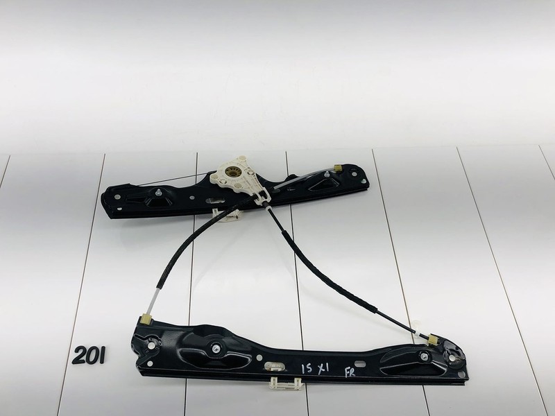13-15 BMW X1 E84 FRONT RIGHT PASSENGER SIDE DOOR WINDOW REGULATOR OEM