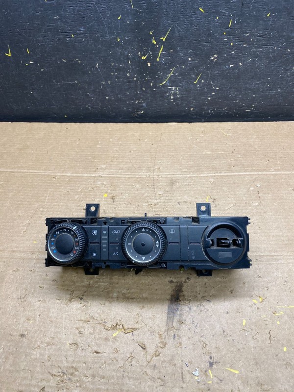 2007 2008 2009 Mercedes Dodge Sprinter A/C AC Climate Control Panel Oe W9738DG